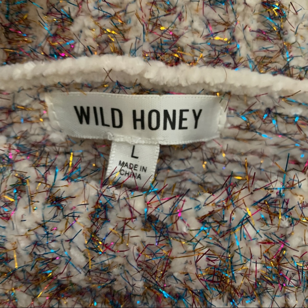 Cropped Sweater - Picture 5 of 5